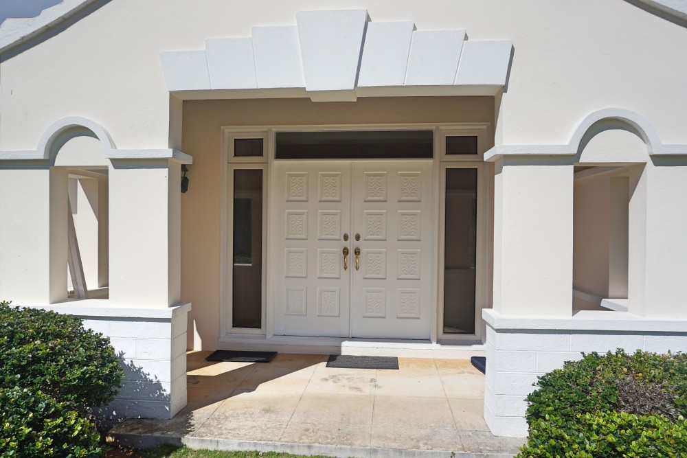 5 bed House For Rent in ,  - 1