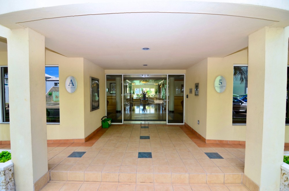 1 bed Apartment For Sale in , 